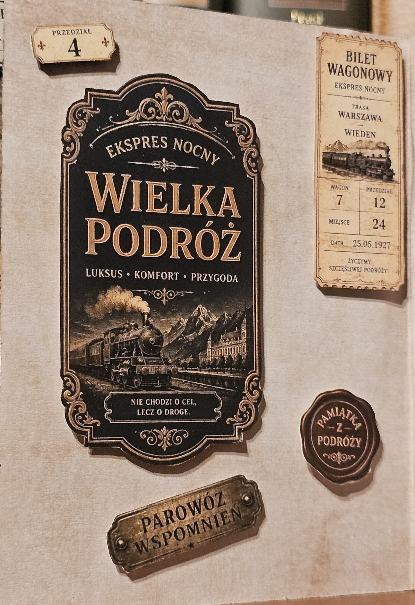 Lewe wnętrze kartki Wielka Podróż z biletem wagonowym